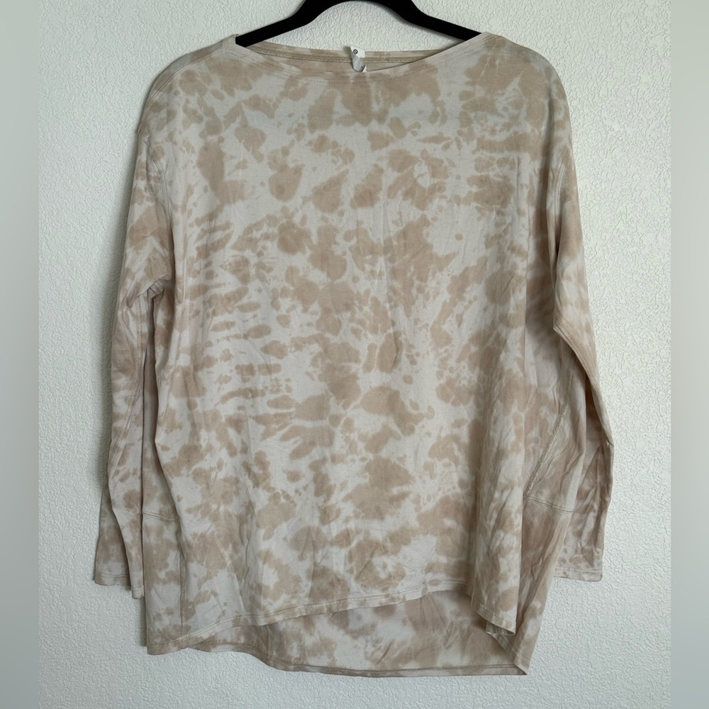 lululemon athletica Beige Tie-Dye Long Sleeve Top